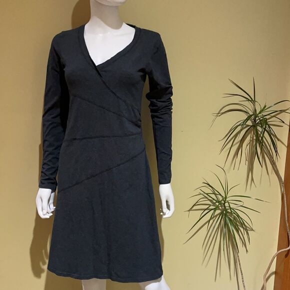 Athleta Woman’s Organic Cotton L/S Dress small - Picture 3 of 8